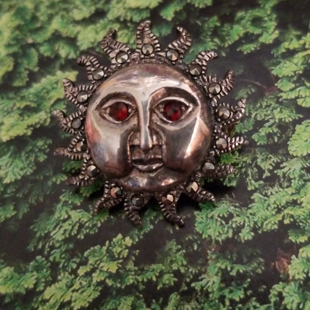 Vintage Sterling Silver Marcasite Pin